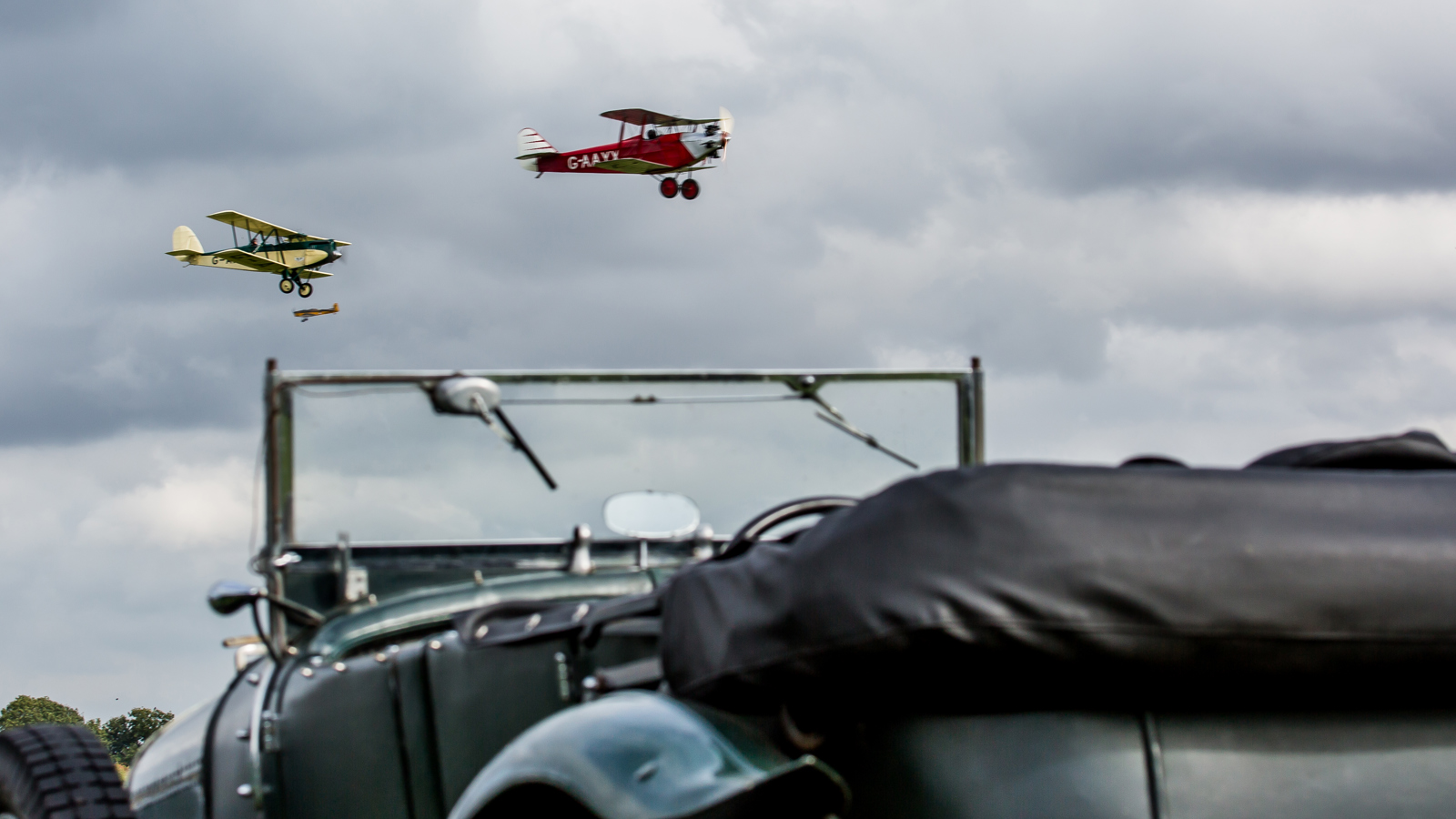 Flying Display. Race Day 2023 © The Shuttleworth Trust. Photo Nick Blacow